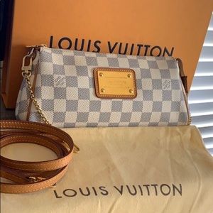 Louis Vuitton Eva Clutch